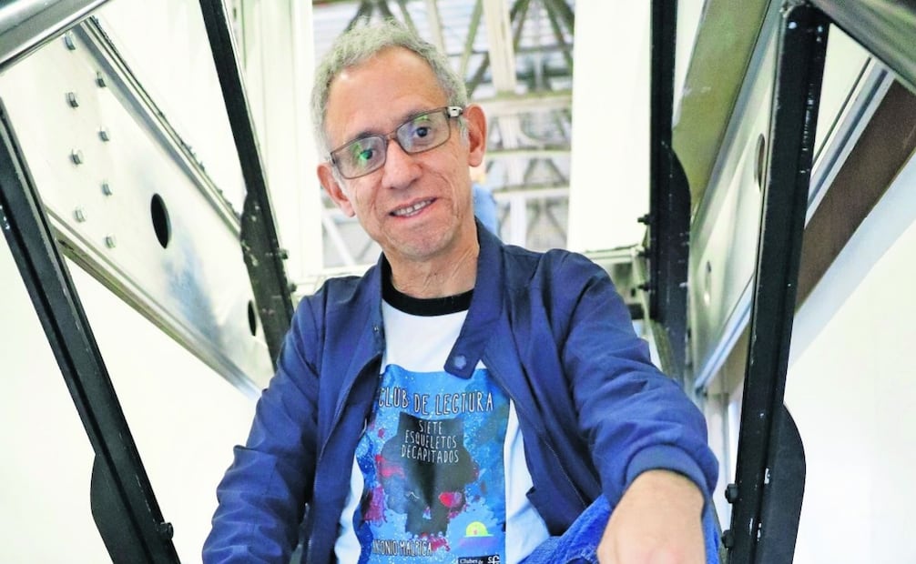 Antonio Malpica es autor de la saga El libro de los héroes. Foto: Fernanda Rojas | El Universal