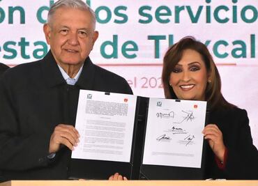 Ante AMLO, gobernadora de Tlaxcala omite hablar de la fuga de su exsecretario de seguridad
