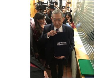 Entrega secretario de Gobierno segundo informe de Omar Fayad