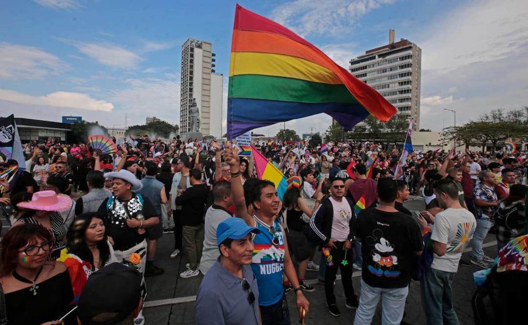 Pride Guadalajara reúne a 8 mil asistentes. Foto: Miguel García García / EL UNIVERSAL