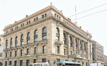 Banxico baja tasa de referencia a 7.50%