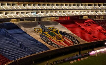 Chivas hace oficial la llegada de su primer refuerzo