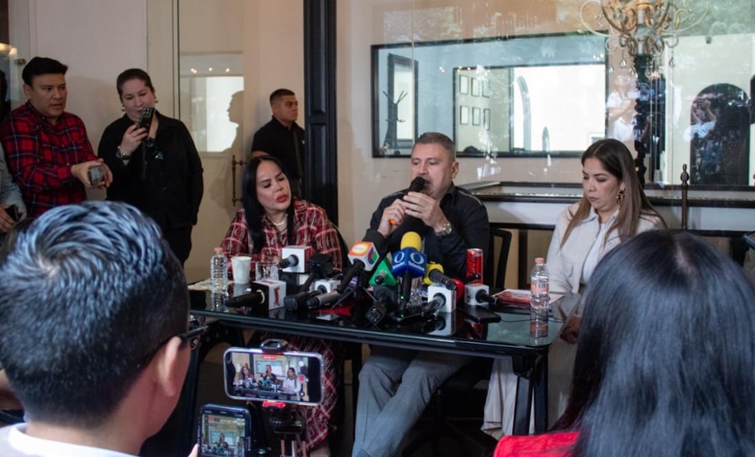 Los abogados de Lupillo Rivera calificaron como una equivocación la estrategia legal de Belinda, al presentar una denuncia penal por hechos que, dijeron, no configuran delito. Fotos: Fernanda Zamora/EL UNIVERSAL.