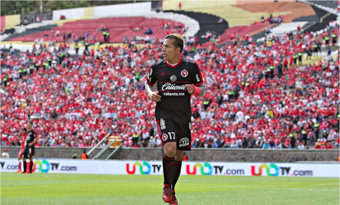 Imago7. Dayro Moreno con Xolos