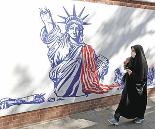 EU se queda solo en sanciones a Irán