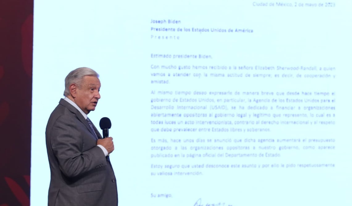 El presidente López Obrador envió una carta a su homólogo de Estados Unidos, Joe Biden, en la cual le reclama que la Usaid, entrega recursos a organizaciones opositoras a su administración.