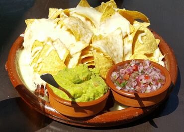 Evita que el guacamole se oxide con este truco