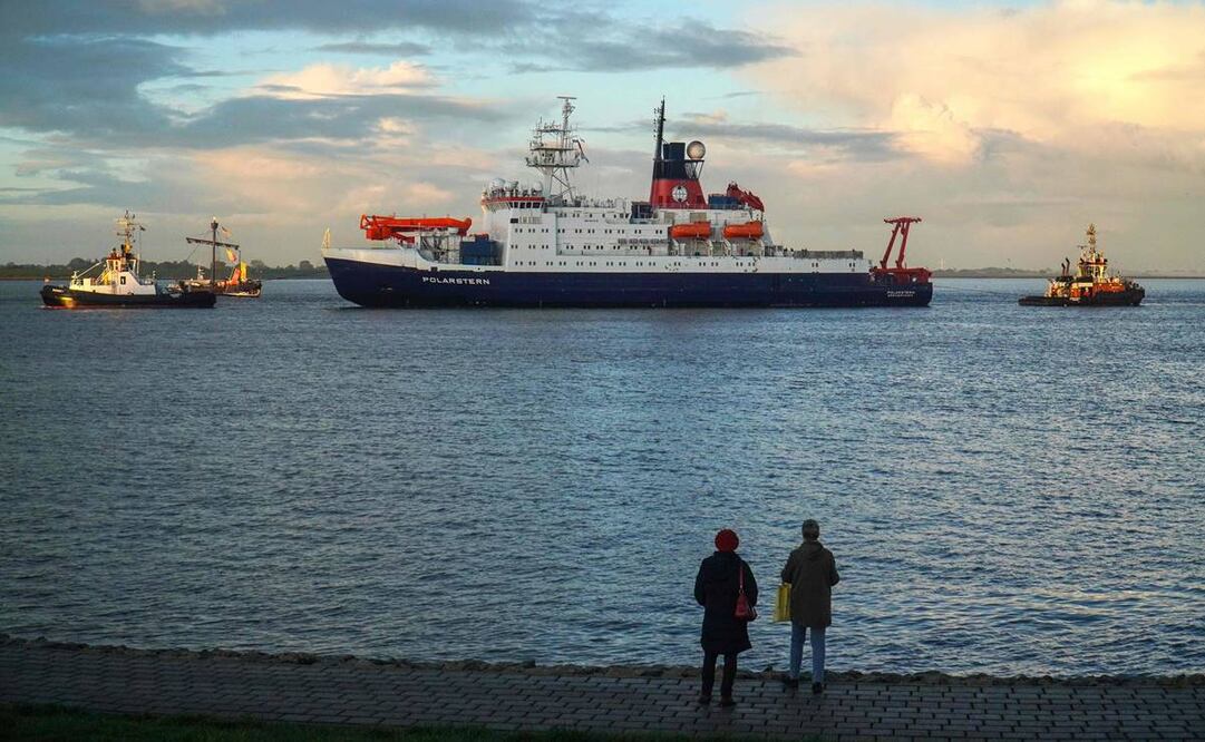 La capa de hielo se ha derretido ya en las regiones más cercanas del Polo Norte en el verano (Foto: AFP)