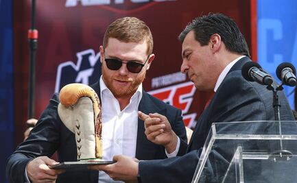 Canelo Álvarez es un héroe del boxeo de México, según Mauricio Sulaimán