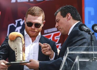 Canelo Álvarez es un héroe del boxeo de México, según Mauricio Sulaimán