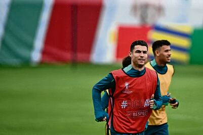 Euro 2024: Portugal ve las llaves de octavos de final como nuevo torneo