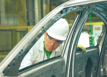 Industrias se alistan para retomar trabajo, en Querétaro