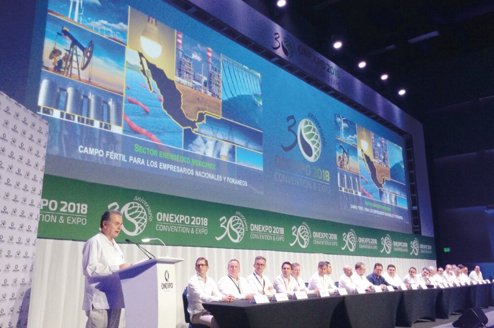 Pedro Joaquín Coldwell, secretario de Energía, durante su participación en la Convención Onexpo Nacional 2018 pidió mantener las inversiones privadas.  Foto: CARLA MARTÍNEZ. EL UNIVERSAL