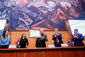 “Que el México de los libros le gane al México de las armas”: Serrat