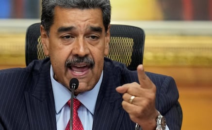 Más de 30 exlíderes iberoamericanos piden a Corte Penal Internacional "detención inmediata" de Nicolás Maduro