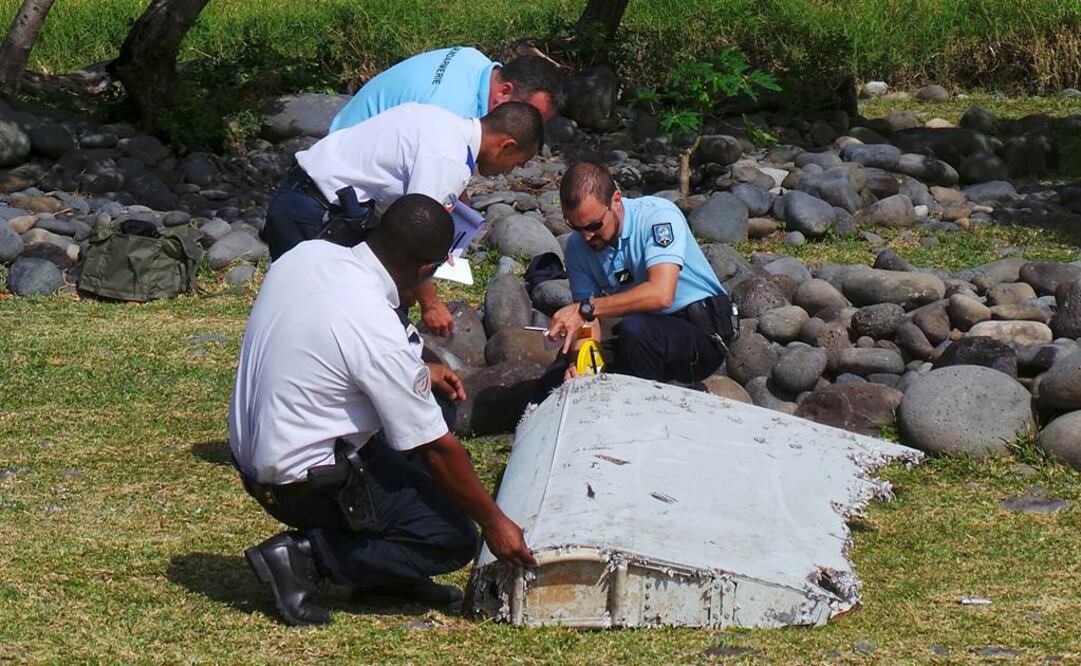 Restos hallados en isla son del MH370, confirma Francia