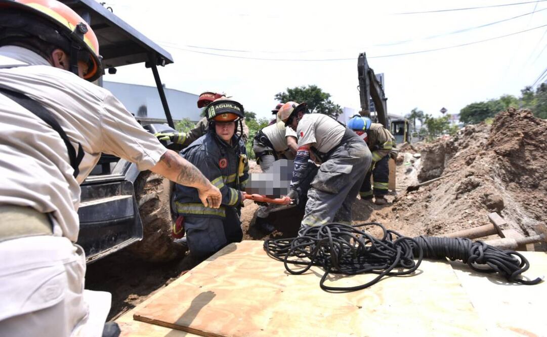 Colapso de tierra en construcción deja un hombre muerto en Tlaquepaque, Jalisco (23/07/2025). Foto: X @PCJalisco