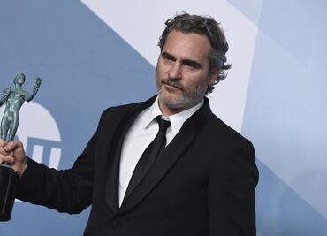 Joaquin Phoenix visitó un matadero de cerdos tras ganar premio SAG