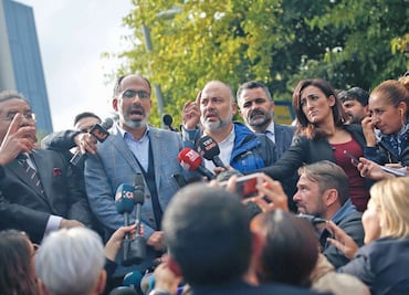 Cuestionan versión de Riad sobre muerte de periodista