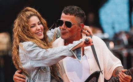 Alejandro Sanz y Shakira expresan su amor en el escenario; rumores apuntan a una relación