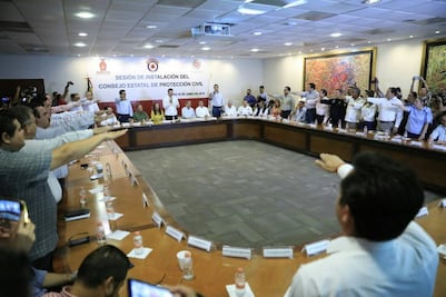 Suspenden clases en nueve municipios de Sinaloa por "Narda"