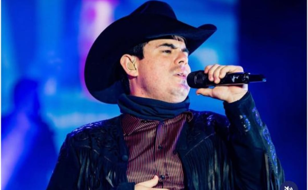 El cantante de música regional mexicana ha causado revuelo en redes tras sospechas de un posible amenaza en su concierto de el Palenque de Pachuca. Foto: Instagram @alfredoolivasoficial