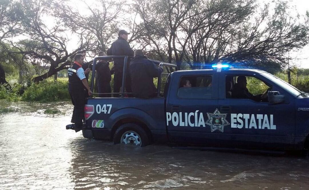 Desalojan comunidad de Durango por intensas lluvias