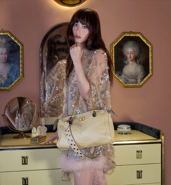 Una oda a la feminidad, la calma y la belleza silencioso de la noche. Foto: Marili Andre