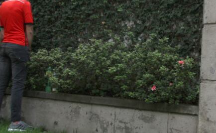 Lo detienen por orinar en la calle y acuchilla a dos policías en Coyoacán