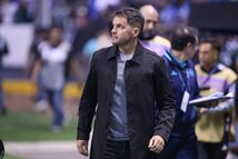 VIDEO: Afición de Cruz Azul exige la salida de Nicolás Larcamón tras ser eliminados por el LAFC 