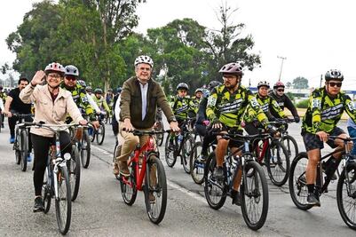Ebrard alista a sus 350 vigilantes para la encuesta interna de Morena
