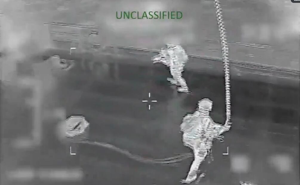 La Guardia Costera de Estados Unidos incautó este jueves al petrolero Verónica en aguas del Caribe. Foto: Tomada de Video vía @Sec_Noem