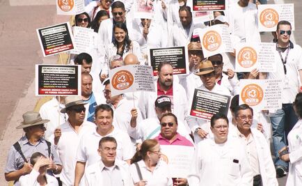 "No habrá paro nacional de médicos, pero sí protestas": #YoSoy17