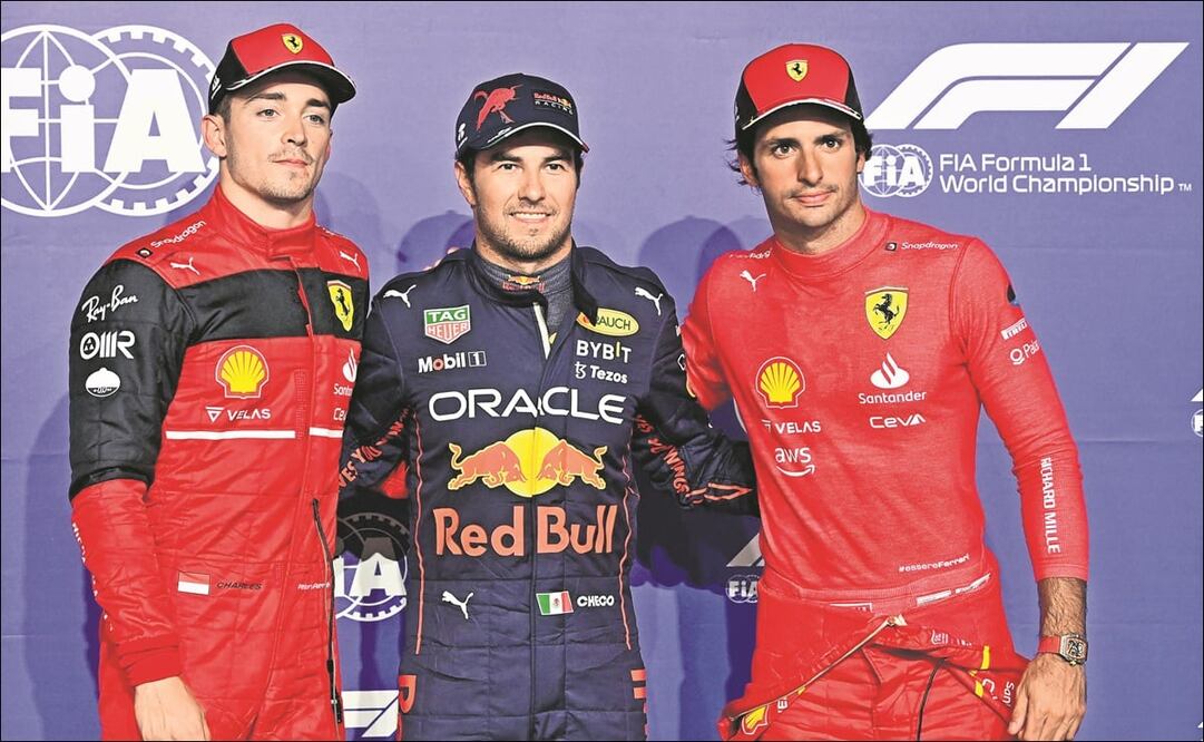 CHECO PÉREZ GANÓ LA POLE POSITION EN EL GP DE ARABIA SAUDITA EN 2022 - FOTO: AFP