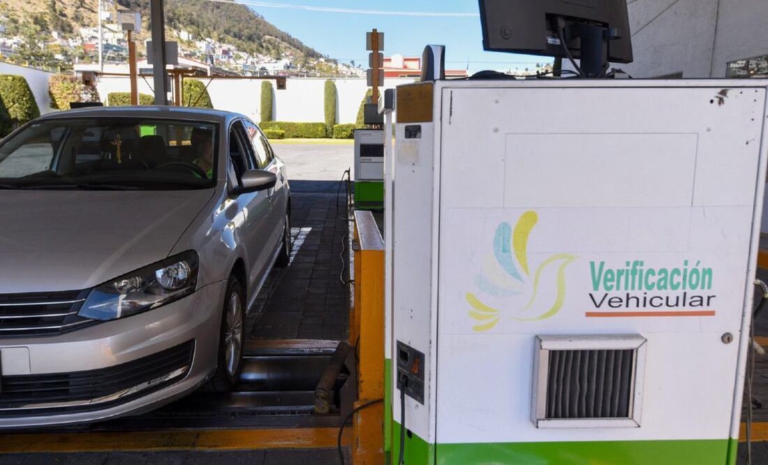 Esto es lo que deberás pagar por verificar tu auto en la CDMX. (Foto: Cuartoscuro)