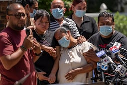 Activistas denuncian "mentiras del ICE", tras muerte de un salvadoreño en un centro de detención; señalan falta de atención médica