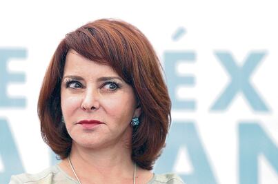 Corte desecha amparo de Purificación Carpinteyro por presunto daño moral