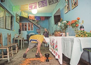 Mixquic se adapta a inusual festejo de Día de Muertos