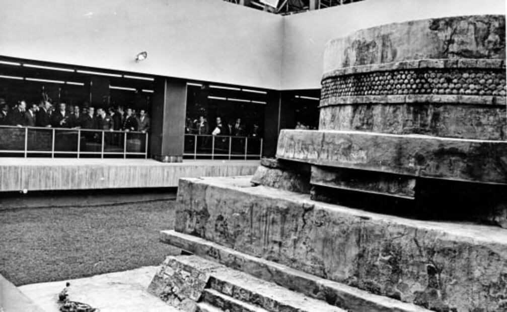 Línea 1 del Metro, fantasmas, leyendas y otras curiosidades