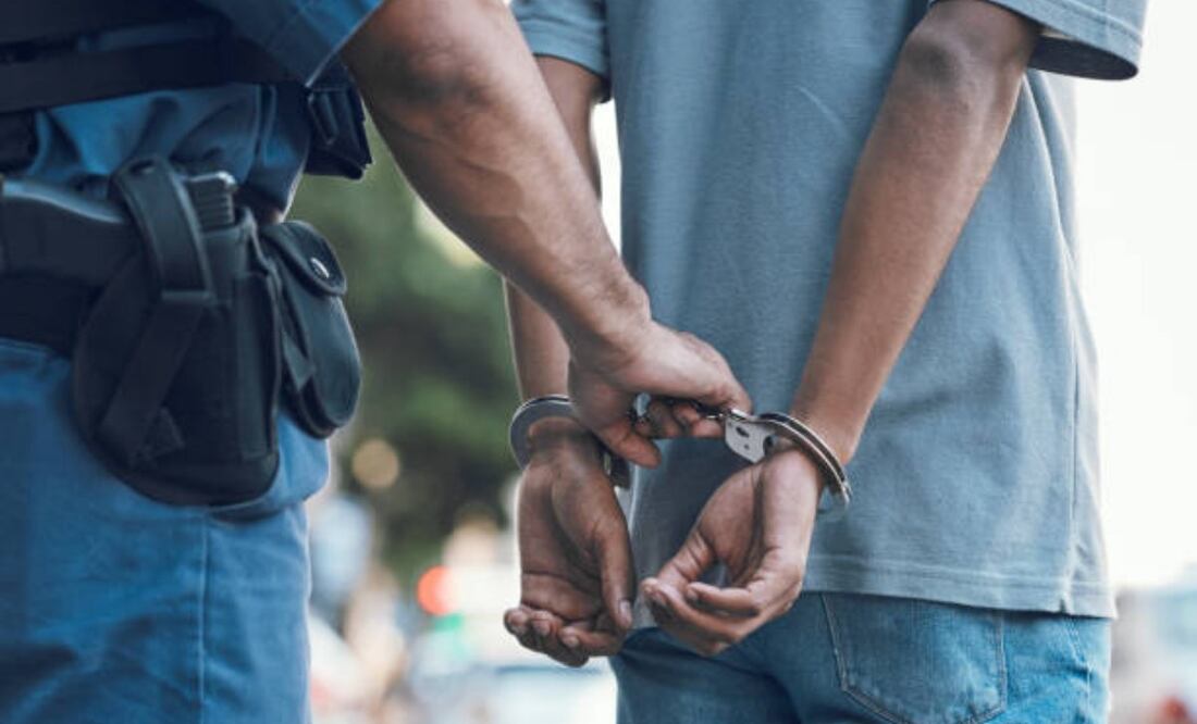 Imputan a adolescente que agredió con martillo a sus compañeros en una prepa privada de Guadalajara. (Foto: IStock)