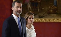 ¿Reina Letizia Ortiz y rey Felipe VI se separaron? Revelan que el monarca tiene una relación con Juliana Awada. Foto: AP