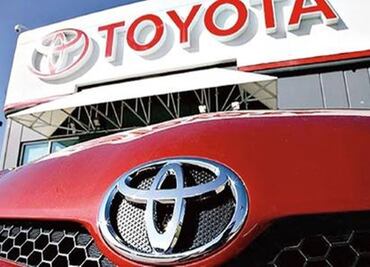 Toyota recalling 60,000 Avalons, Camrys for air bag defect