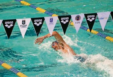 Emocionantes finales en las competencias de 100 libres de natación