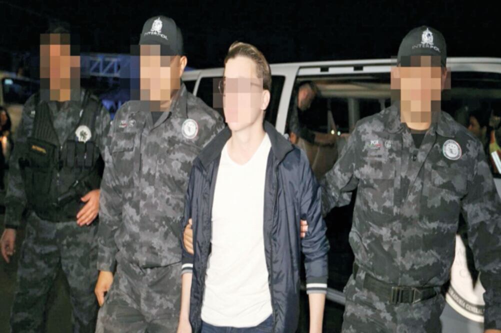 Proceso. La PGR informó que Diego Gabriel llegó a Vercruz a las 20:30 horas, procedente de Madrid, España. (ESPECIAL)