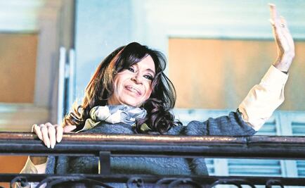 Citan a declarar a Cristina Fernández por atentado en 1994