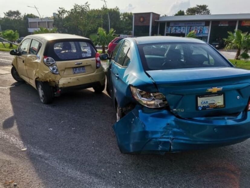 Llaman #LadyMP a conductora que chocó contra adulto mayor en Cancún