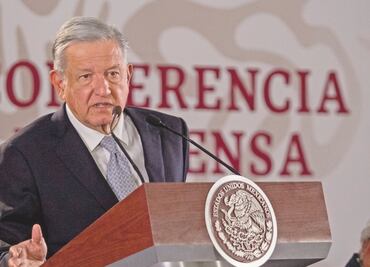 AMLO niega persecución contra García Alcocer