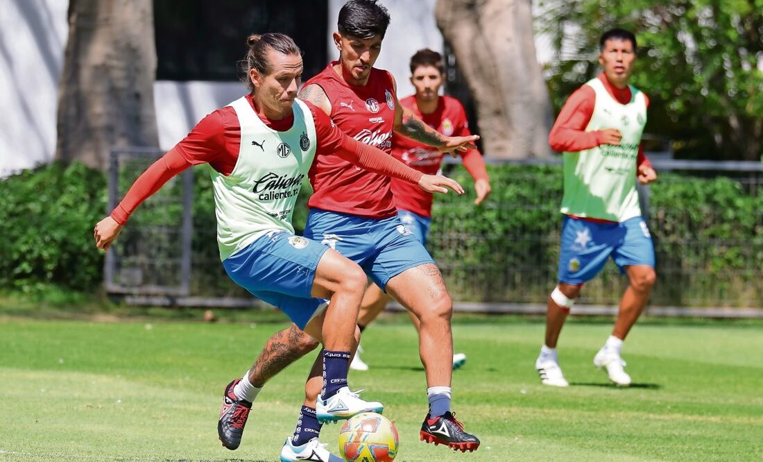 Enfrentan a un conjunto con el vestidor roto. Foto: Club Guadalajara