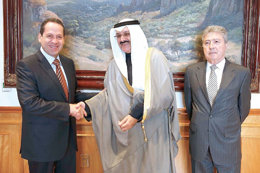 El gobernador Eruviel Ávila anunció que en el parque temático se podrán apreciar en tamaño escala, monumentos emblemáticos de diferentes países (ESPECIAL)