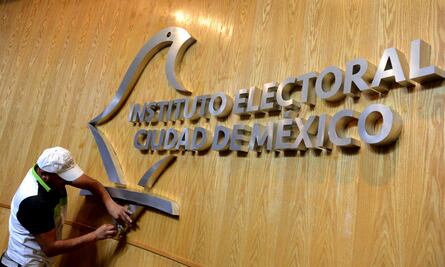 Instituto Electoral de la CDMX garantiza 61 millones de pesos a partidos políticos